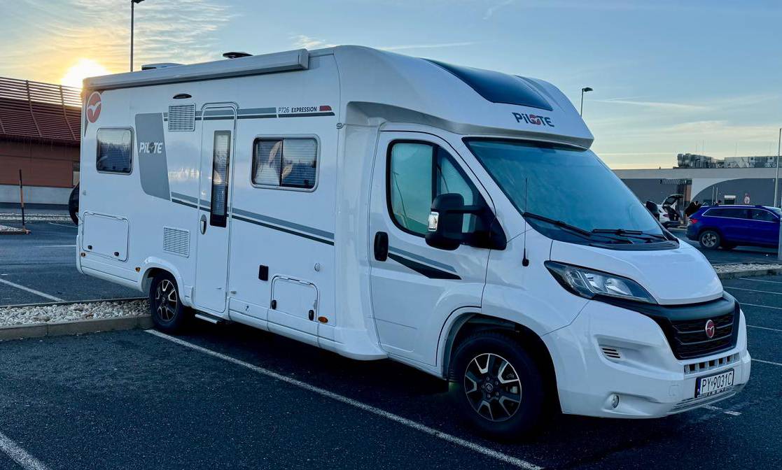 Zdjęcie kampera PILOTE P726 P Expression